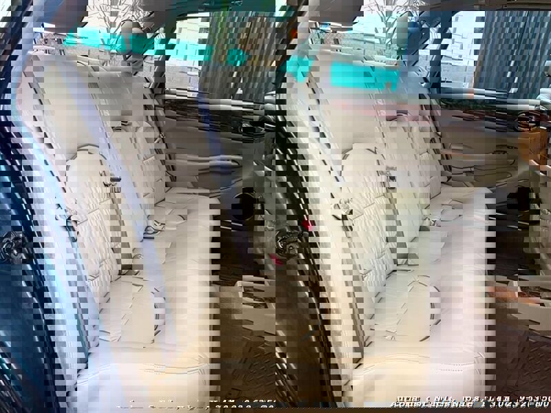 Used 1999 Jaguar XJ8 L image 28