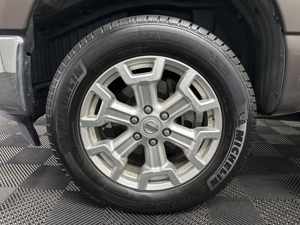 Used 2016 Nissan Titan SL AWD/4WD image 36