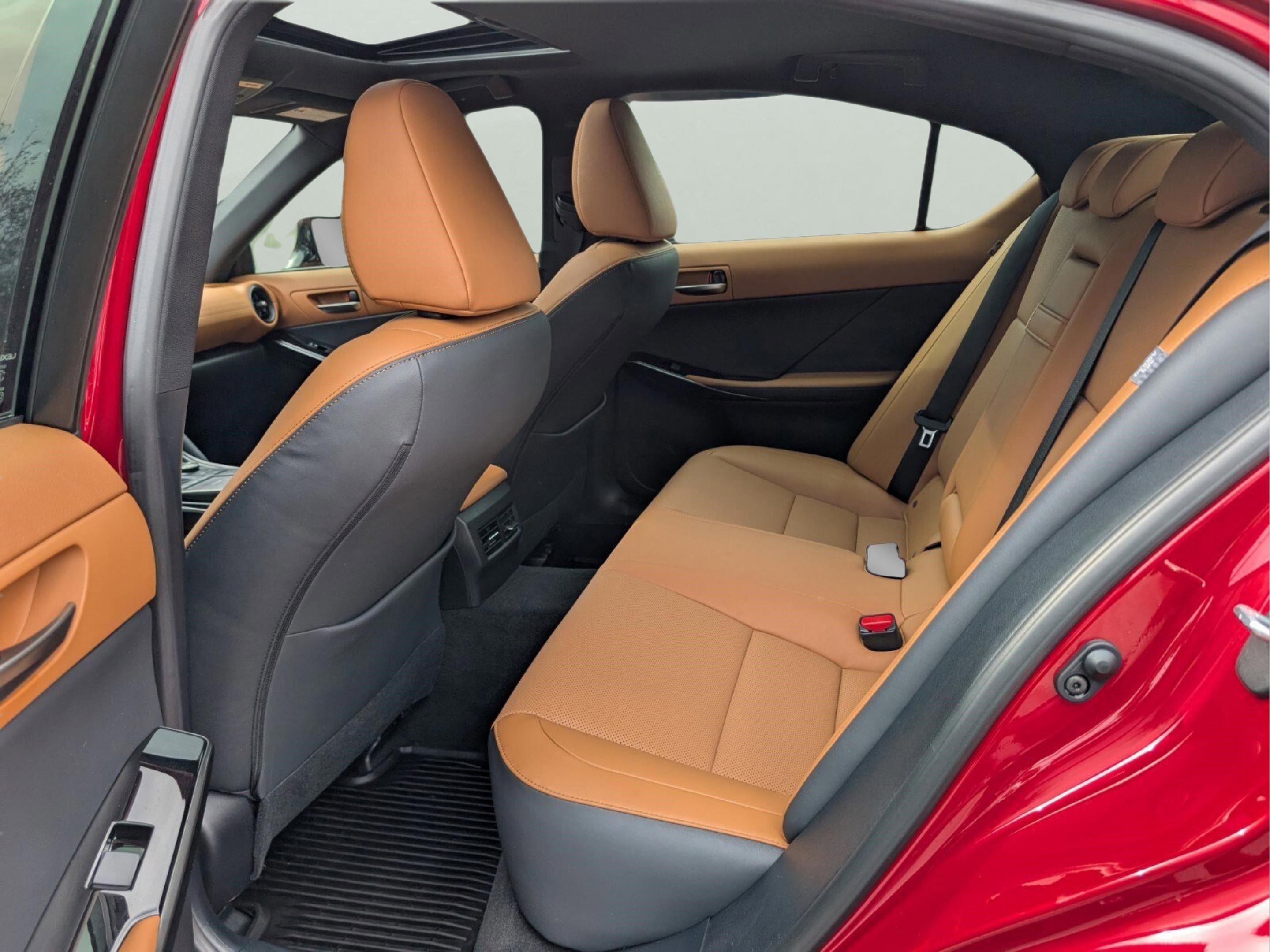 Used 2024 Lexus IS 350 F Sport w/ Accessory Package image 33