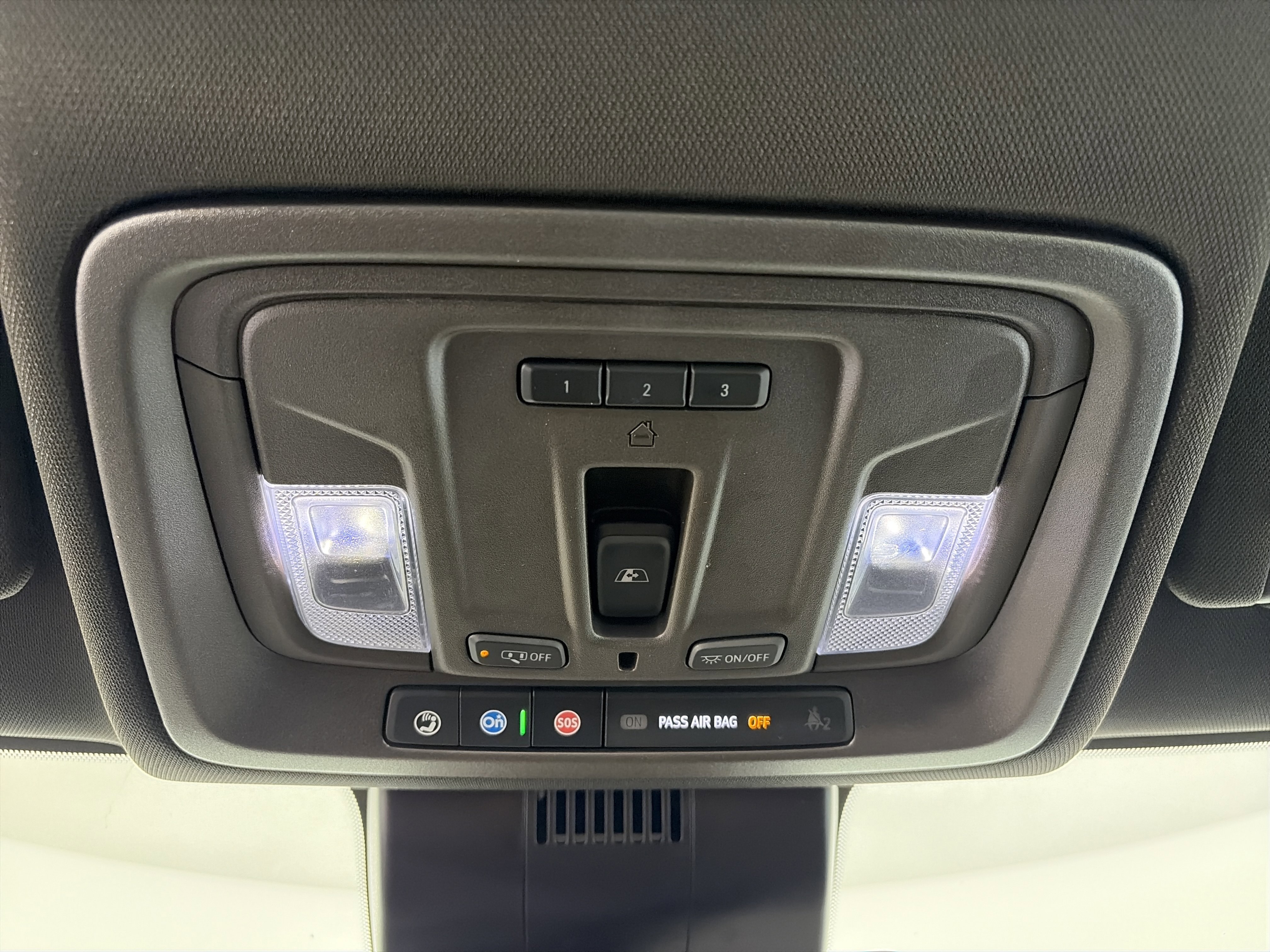 Certified 2022 GMC Sierra 1500 SLT w/ SLT Premium Plus Package image 32