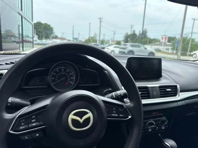 Used 2017 MAZDA MAZDA3 Sport FWD image 20