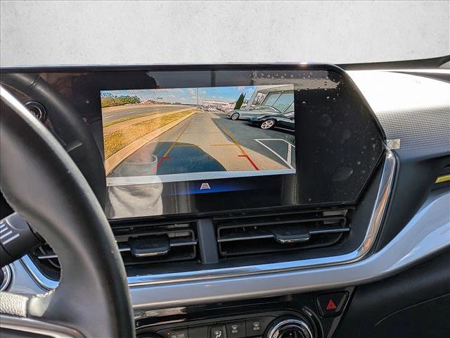 Used 2024 Chevrolet Trax LT w/ Driver Confidence Package image 15