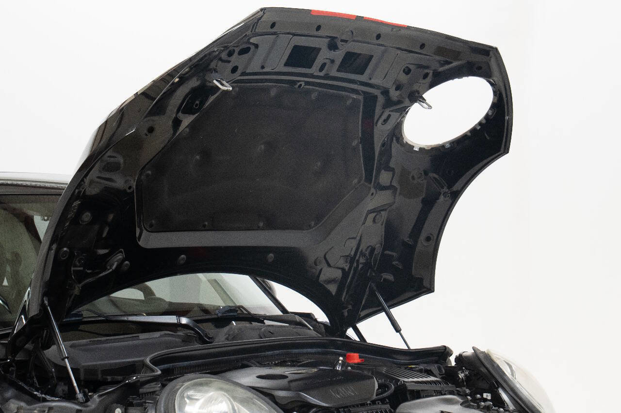 Used 2015 MINI Cooper 2-Door Hardtop image 52