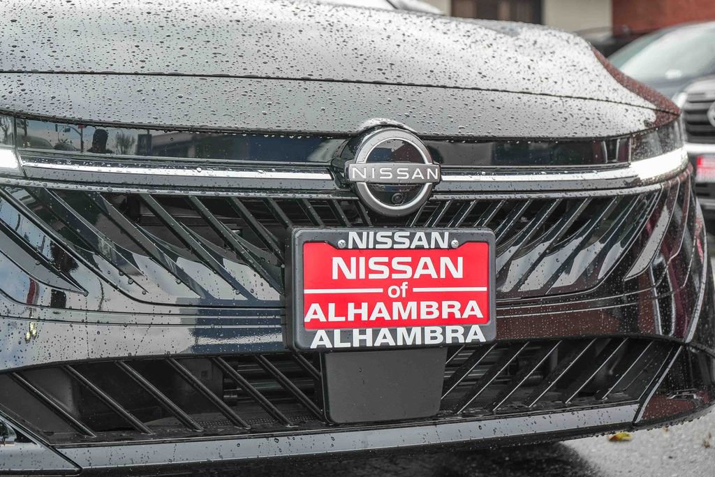 New 2026 Nissan Sentra SL w/ Floor Mat Package FWD image 6