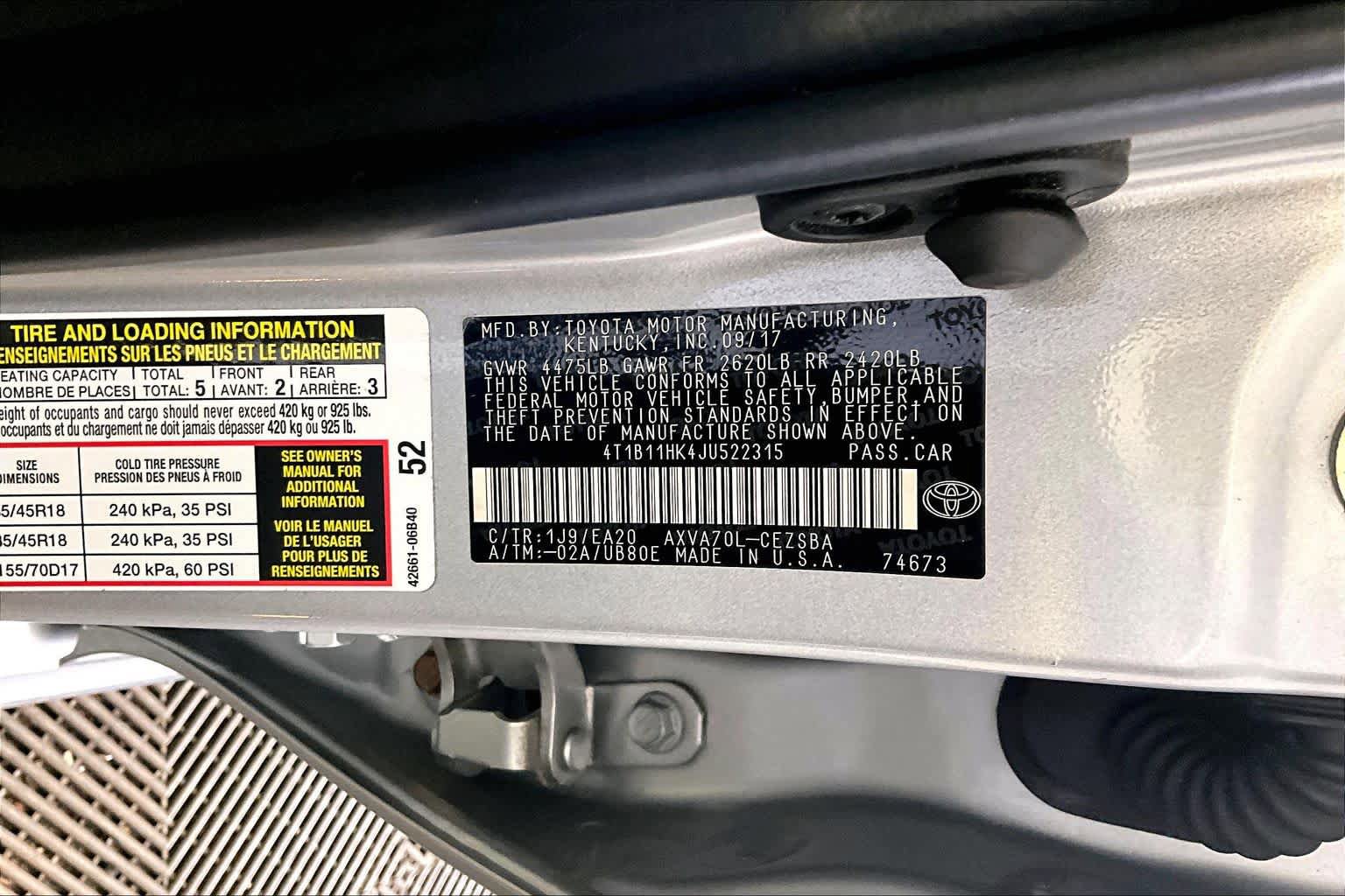 Used 2018 Toyota Camry FWD image 34