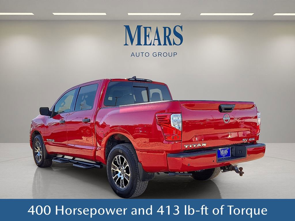 Used 2024 Nissan Titan SV w/ SV Convenience Package image 4