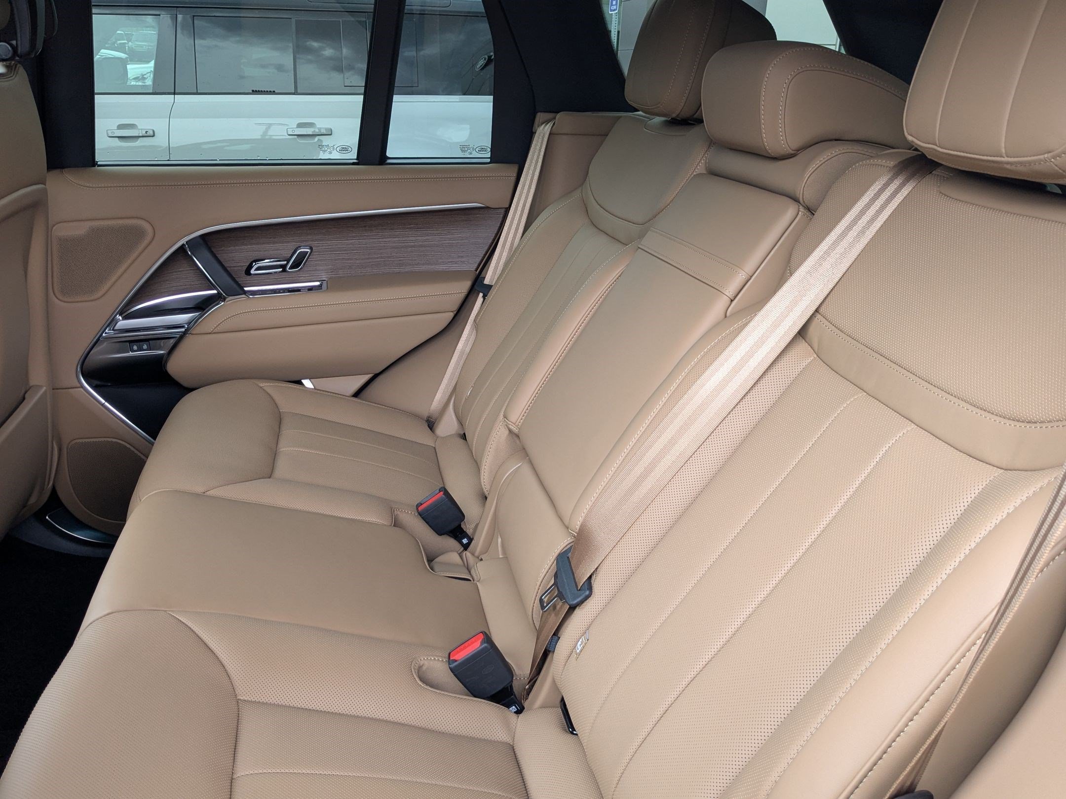 New 2026 Land Rover Range Rover SE AWD/4WD image 28