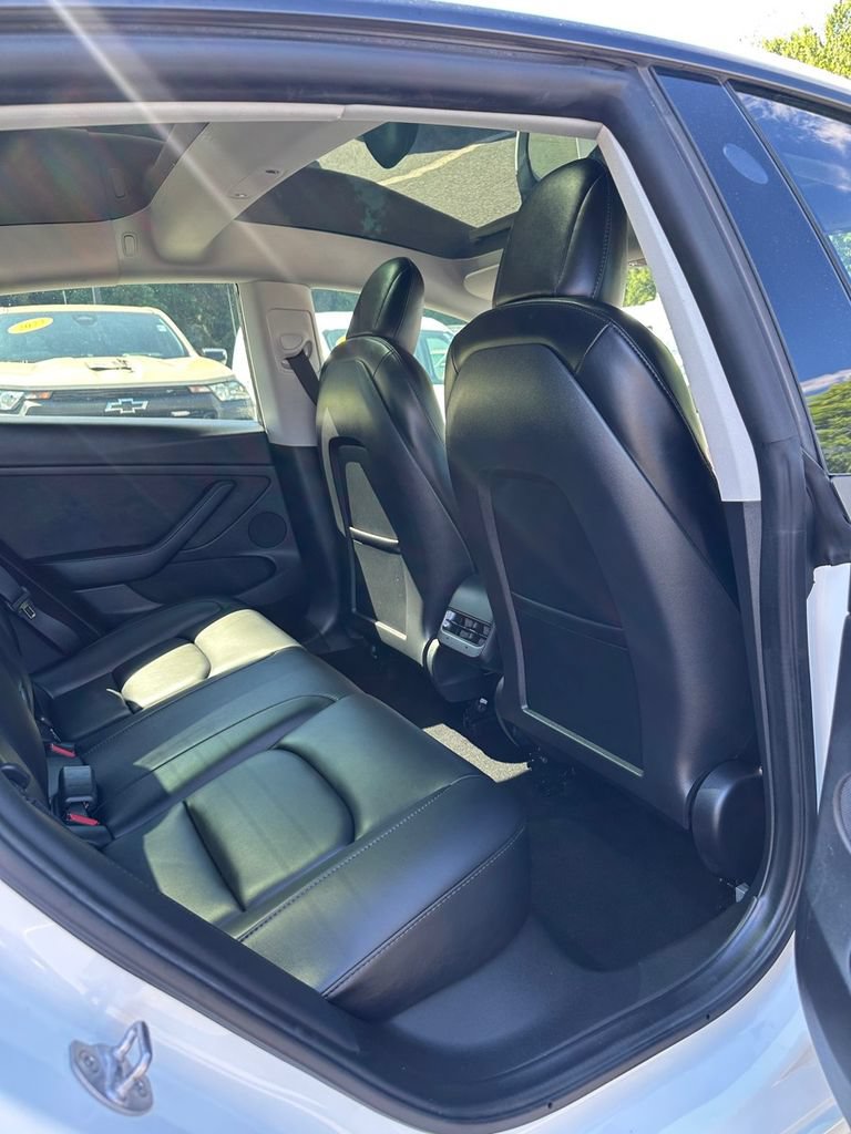 Used 2022 Tesla Model 3 Performance AWD/4WD image 28