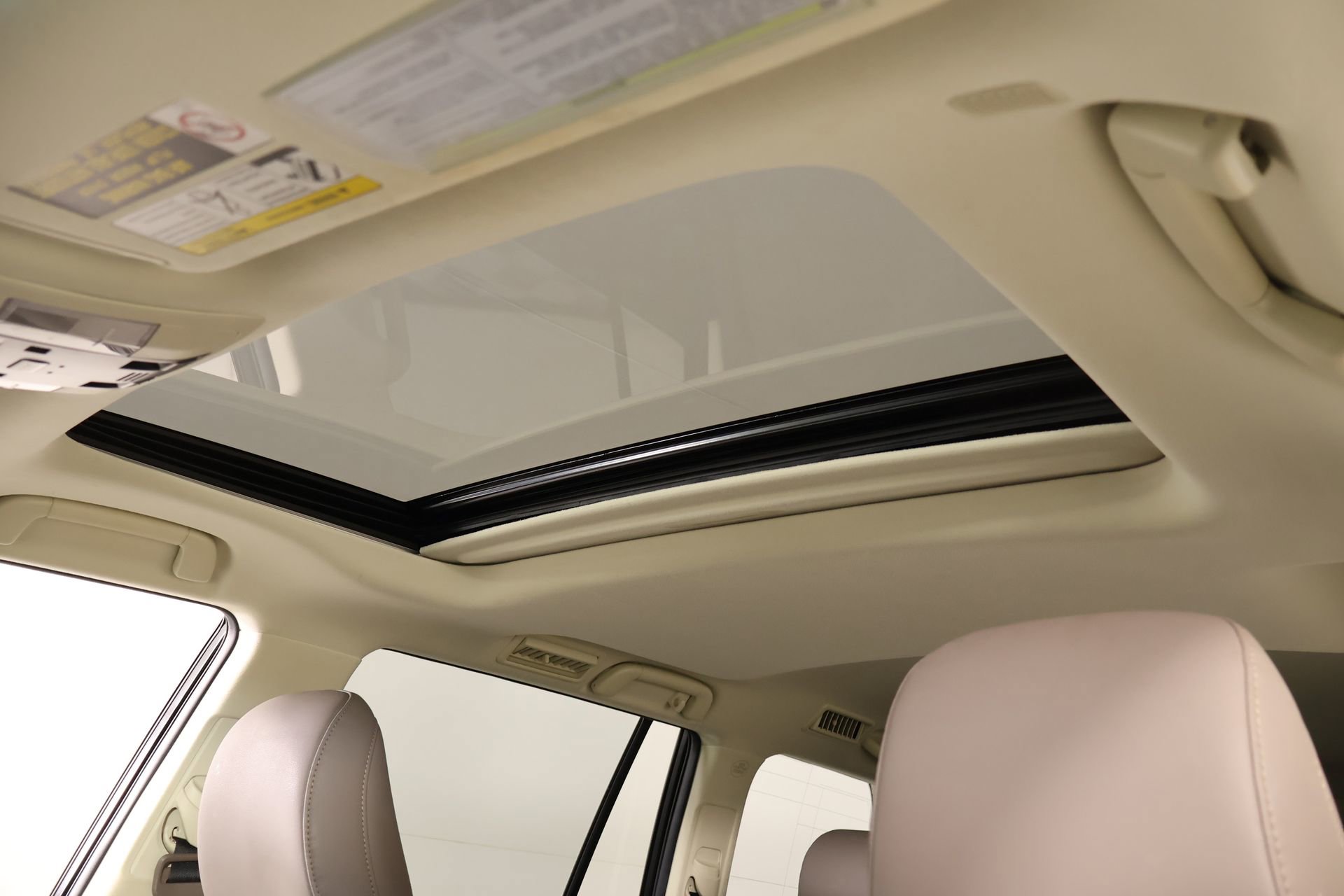 Used 2021 Lexus GX 460 Premium w/ Premium Package image 18