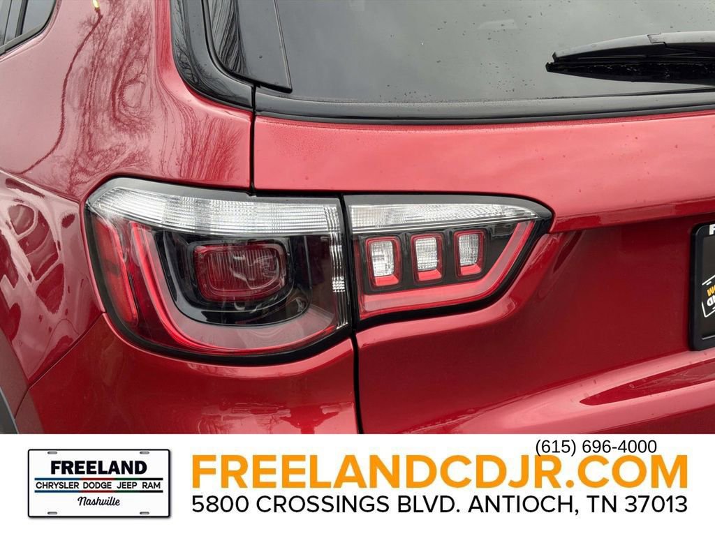 New 2026 Jeep Compass Latitude image 11