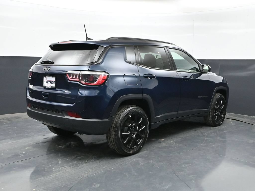 New 2026 Jeep Compass Latitude AWD/4WD image 27