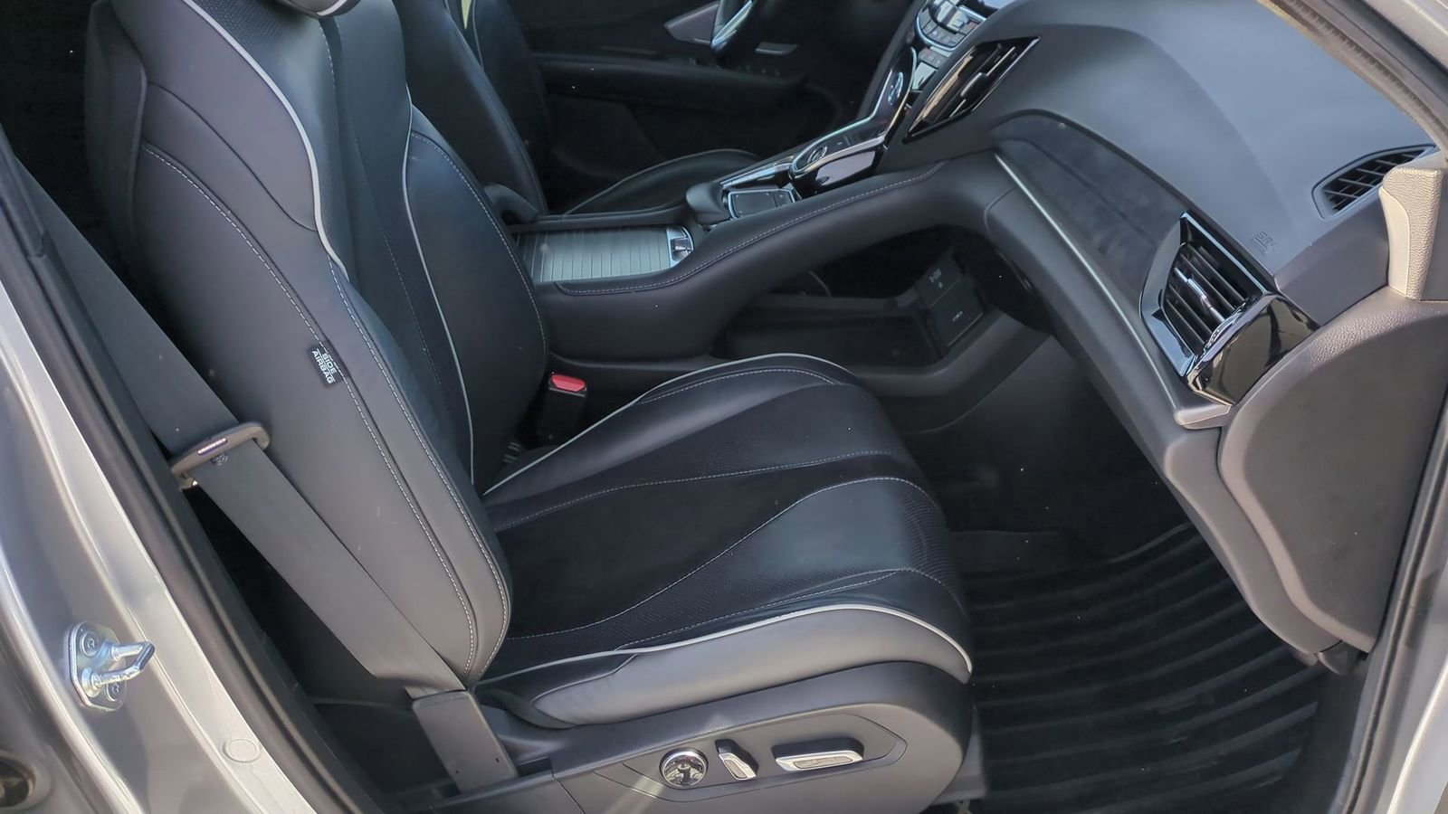 Used 2021 Acura RDX A-Spec image 21