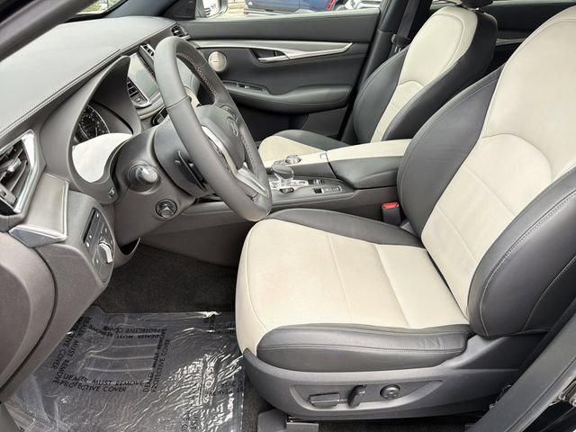 Used 2023 INFINITI QX55 Essential AWD/4WD image 9