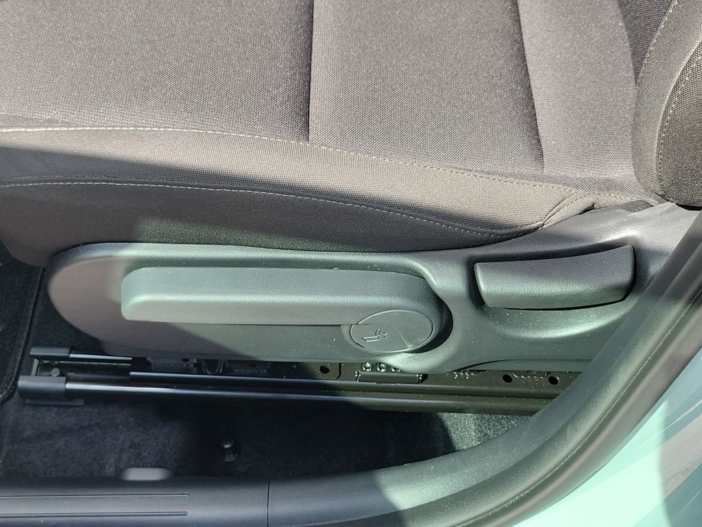 Certified 2026 Hyundai Kona SE image 27