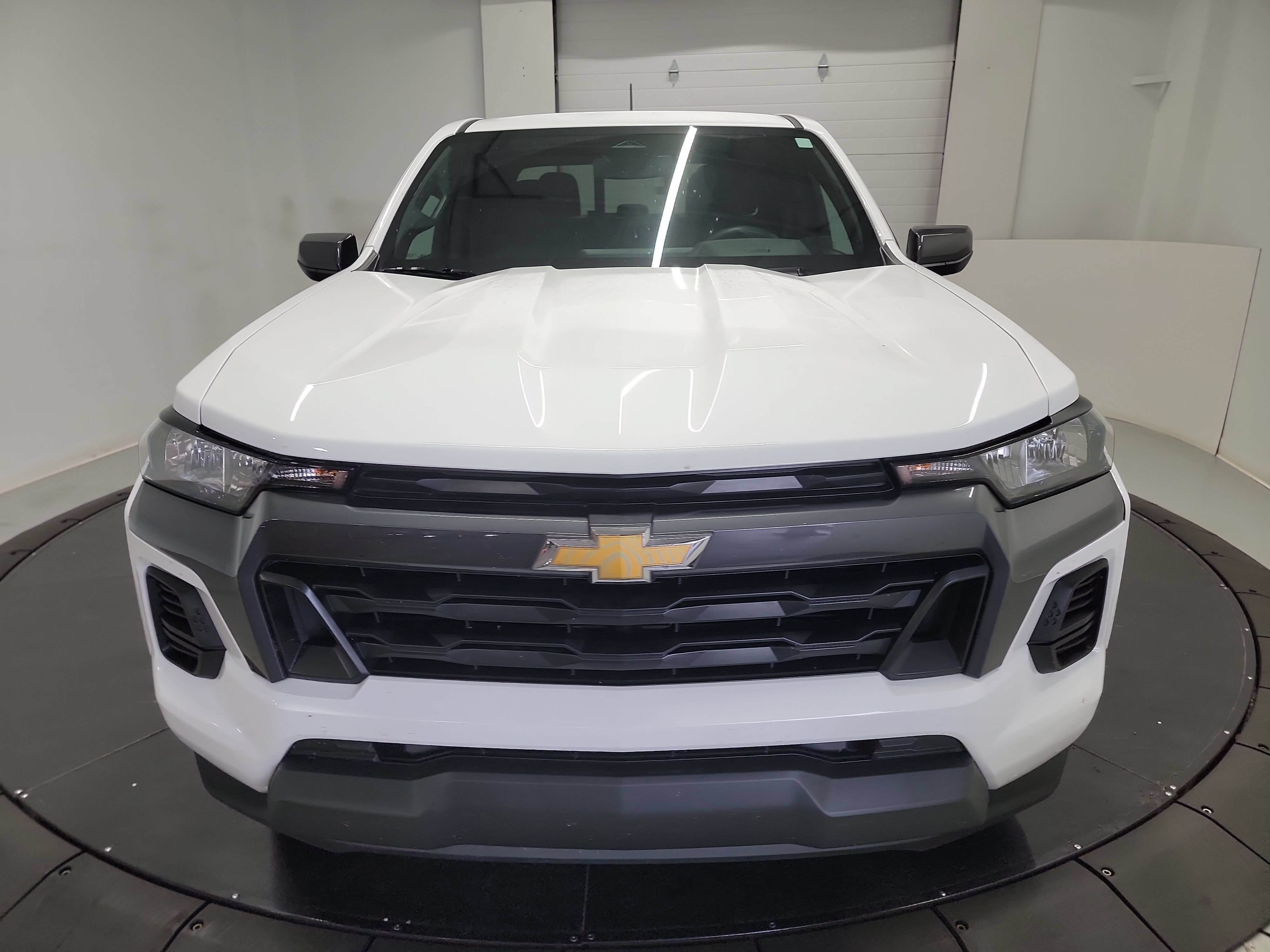 Used 2026 Chevrolet Colorado LT w/ Advanced Trailering Package AWD/4WD video 2