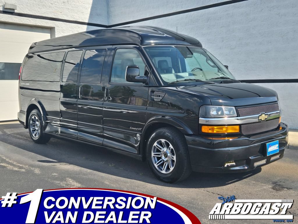 Used 2022 Chevrolet Express 2500 Extended w/ Enhanced Convenience Package
