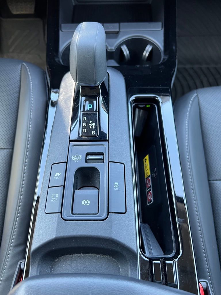 Used 2024 Toyota Prius XLE image 26