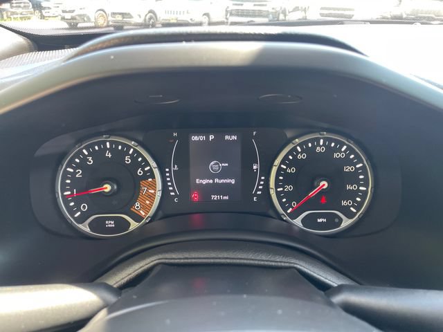 Used 2023 Jeep Renegade Latitude w/ Sun/Sound Group AWD/4WD image 26