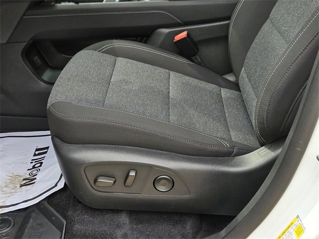 New 2025 GMC Acadia Elevation w/ Black Edition image 17