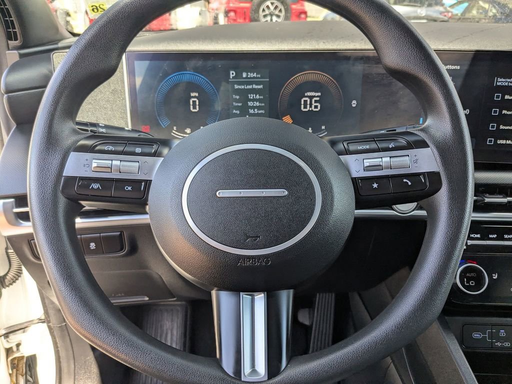 Used 2025 Hyundai Santa Cruz SEL image 18