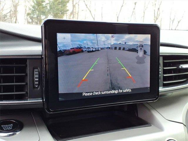 Used 2024 Ford Explorer XLT w/ Equipment Group 202A image 13