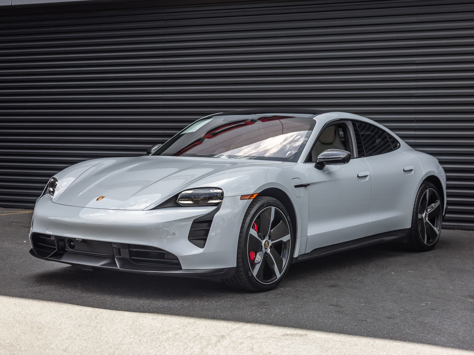 Certified 2023 Porsche Taycan GTS AWD/4WD image 1