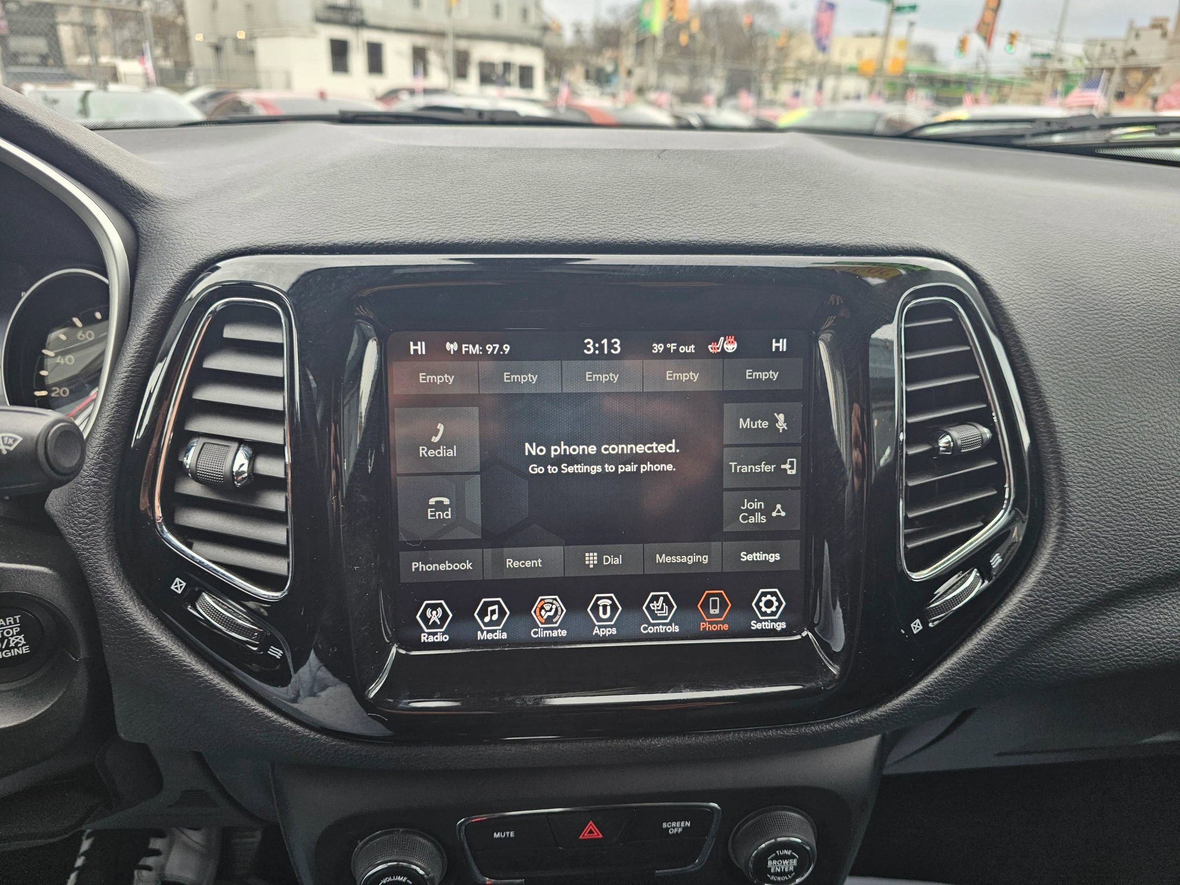 Used 2020 Jeep Compass Limited image 23