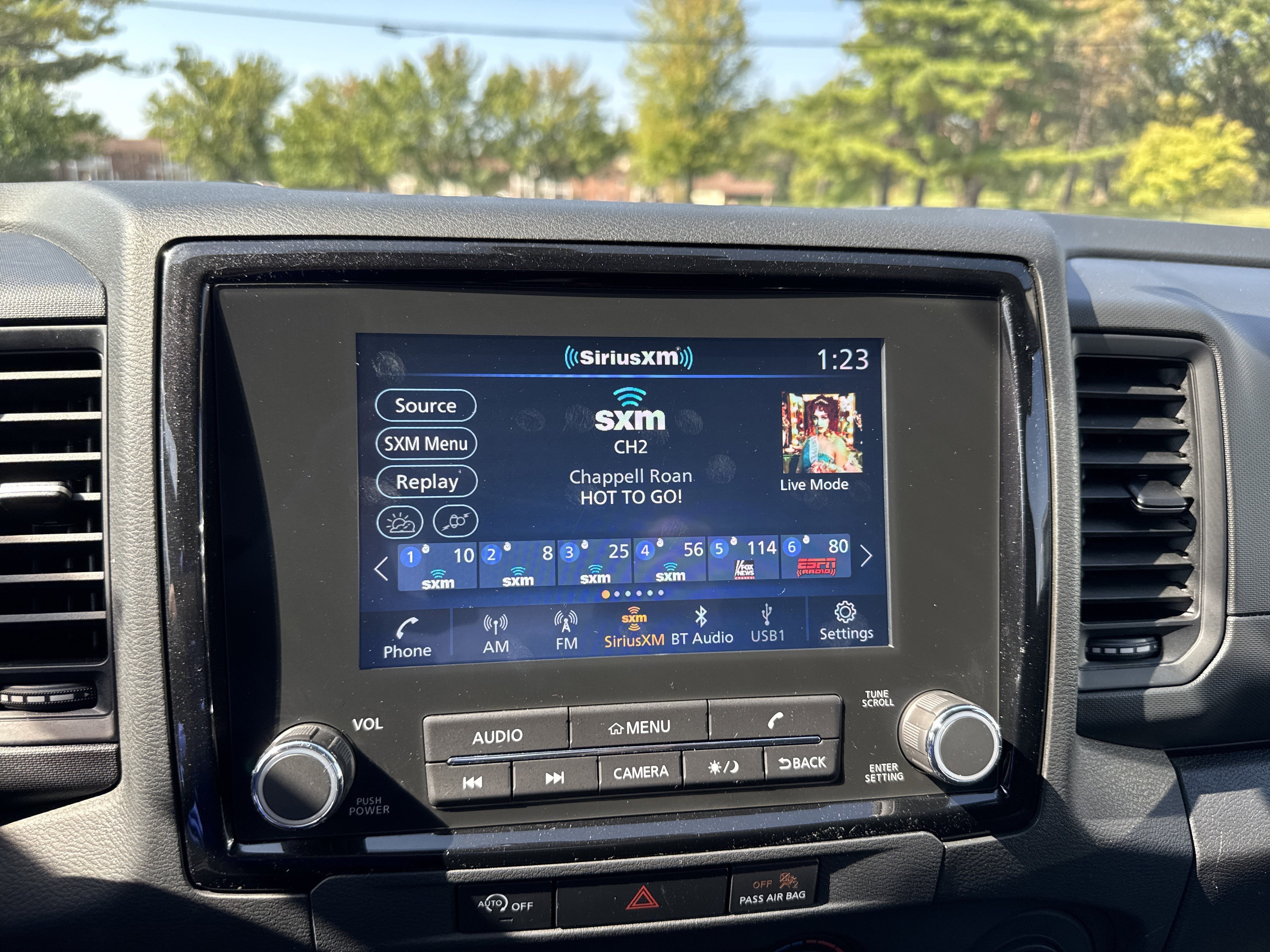 Used 2024 Nissan Frontier S w/ S Utility Package image 18