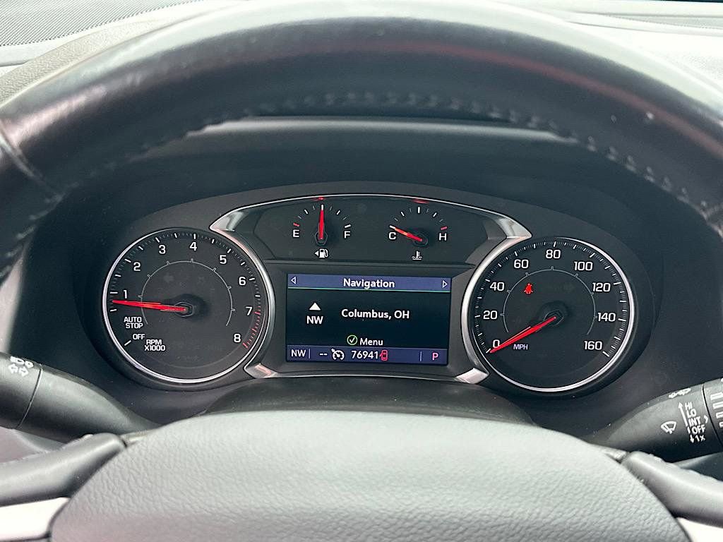 Used 2021 GMC Acadia SLT image 28