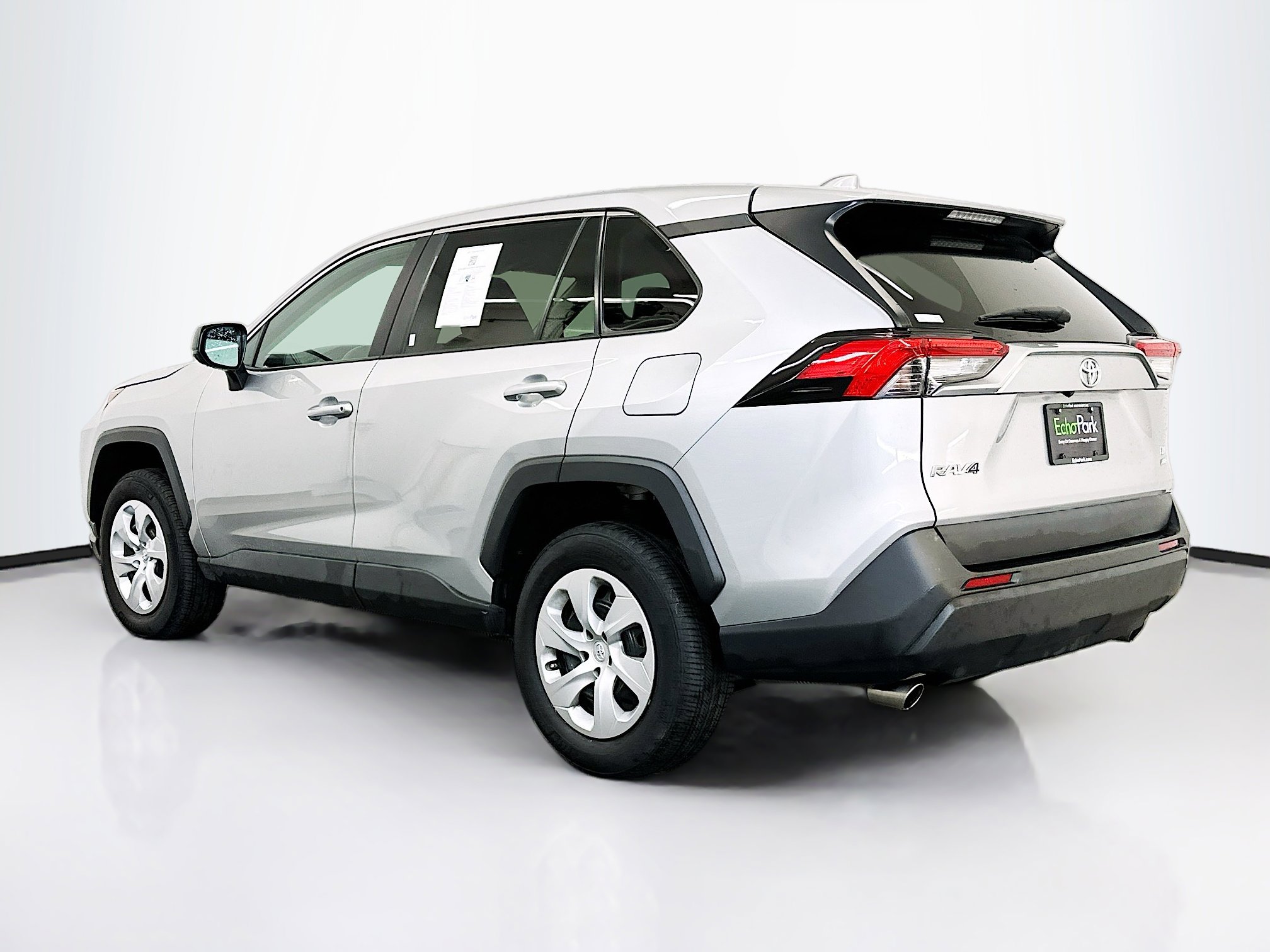 Used 2024 Toyota RAV4 LE image 5