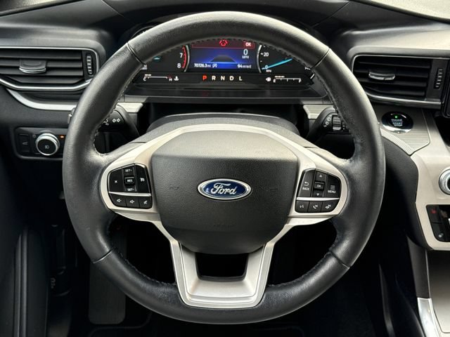 Used 2021 Ford Explorer XLT w/ Equipment Group 202A RWD image 14