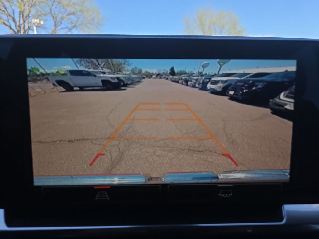 Used 2023 GMC Sierra 1500 Elevation image 22