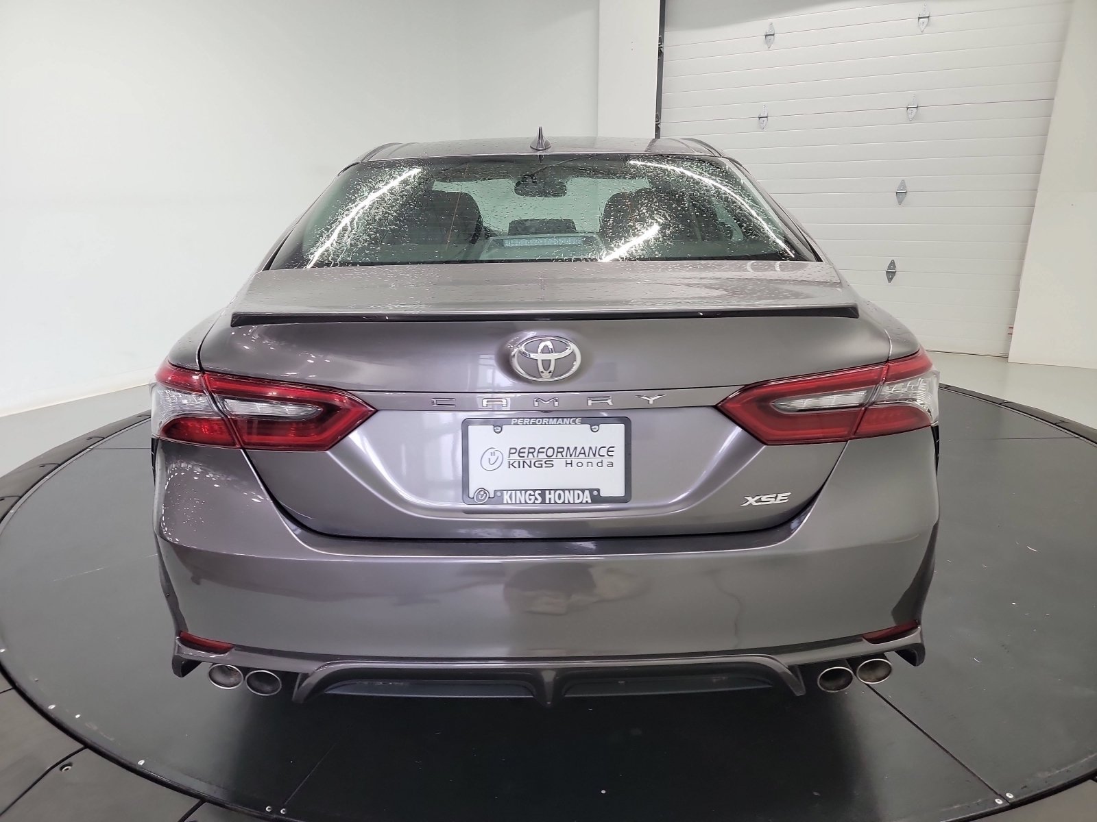 Used 2023 Toyota Camry XSE FWD image 8