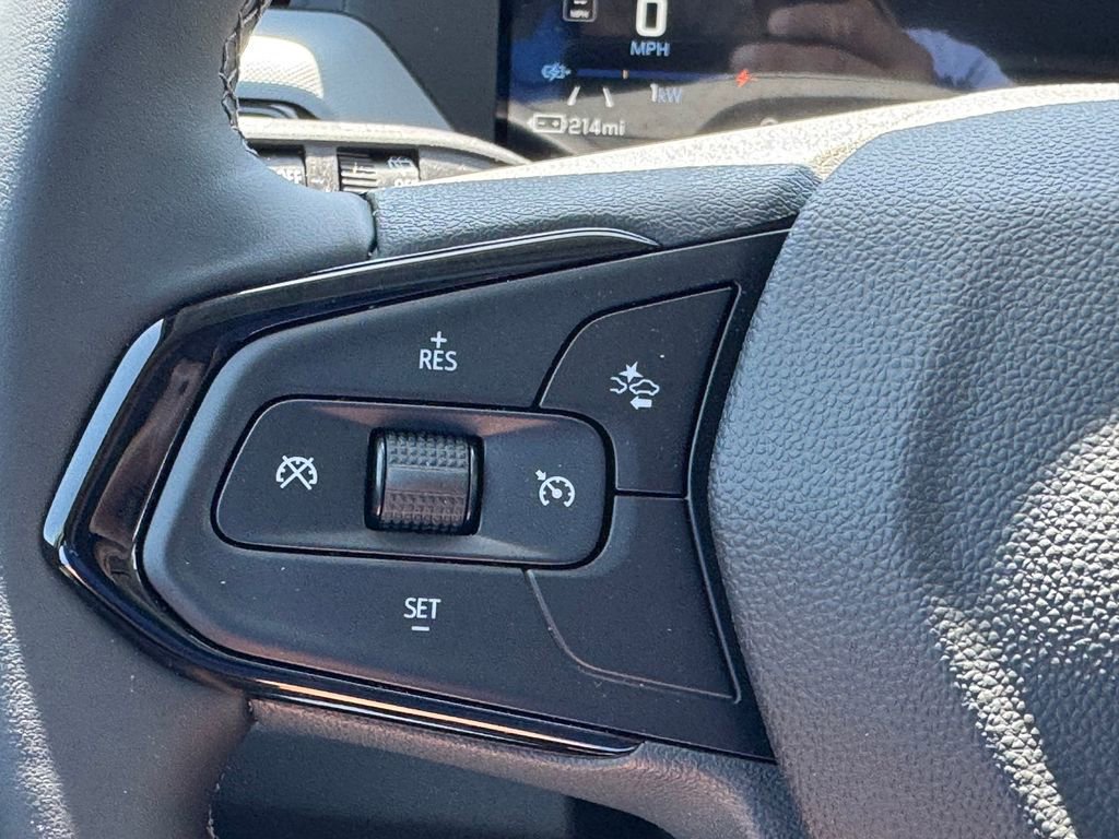 New 2027 Chevrolet Bolt RS w/ Technology Package FWD image 19