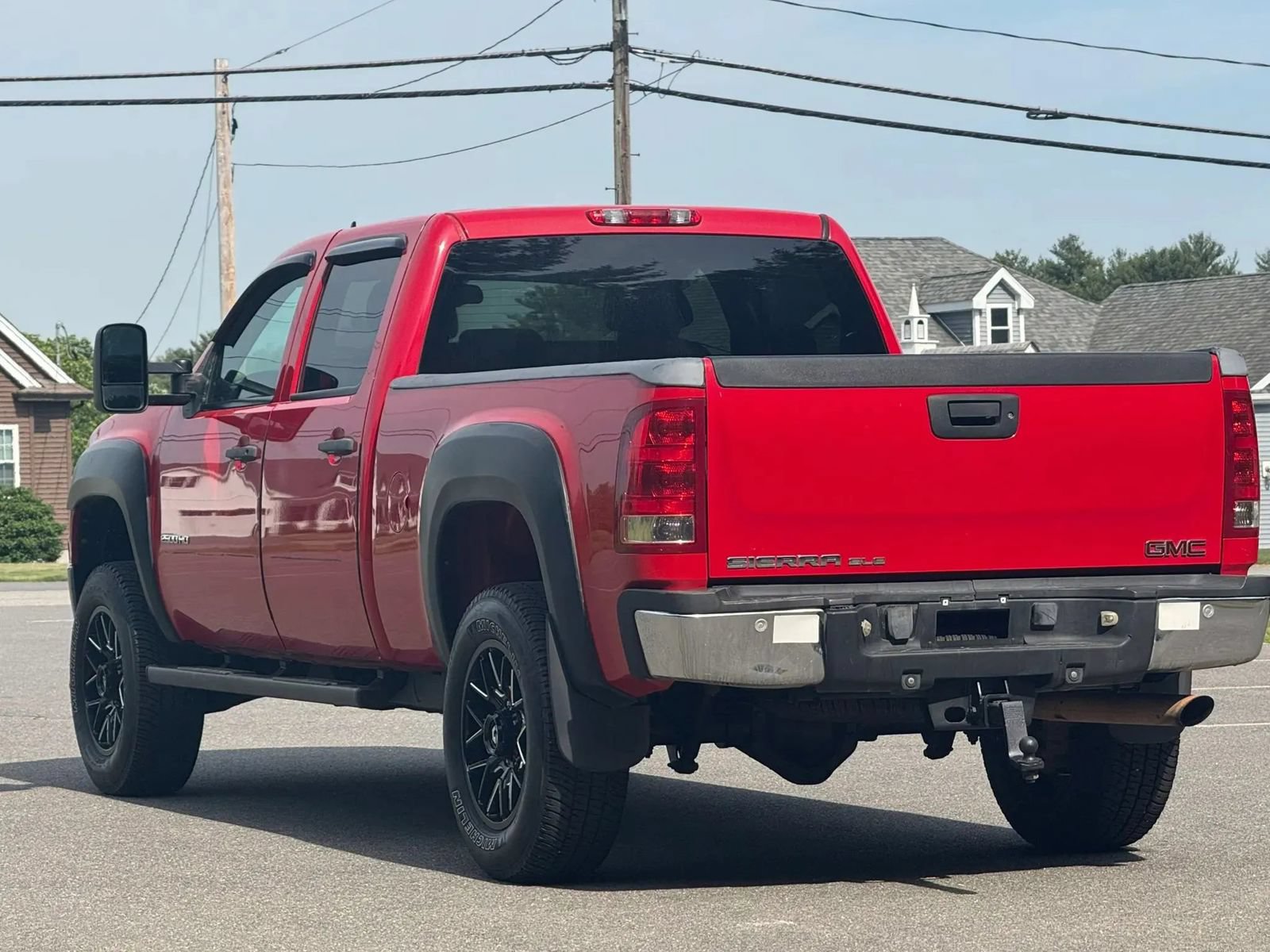 Used 2011 GMC Sierra 2500 SLE w/ SLE Preferred Package AWD/4WD image 8