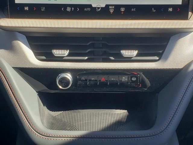 New 2025 Ford Explorer Active w/ Active Comfort Package image 15