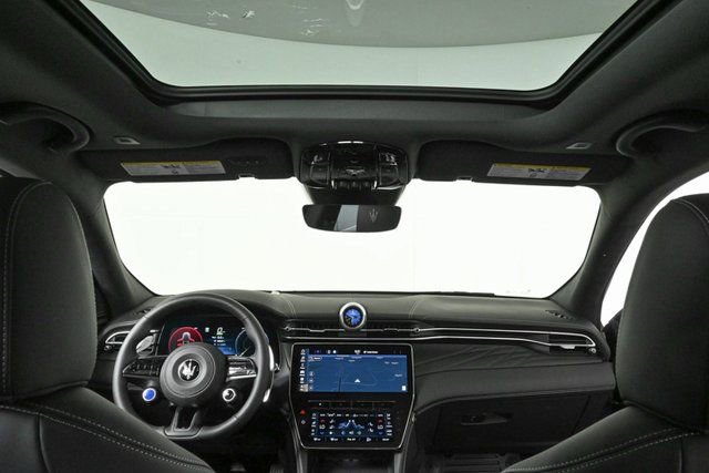 New 2025 Maserati Grecale Folgore AWD/4WD image 19