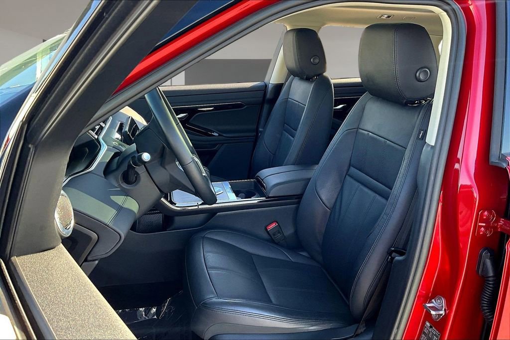 Used 2023 Land Rover Range Rover Evoque SE image 19