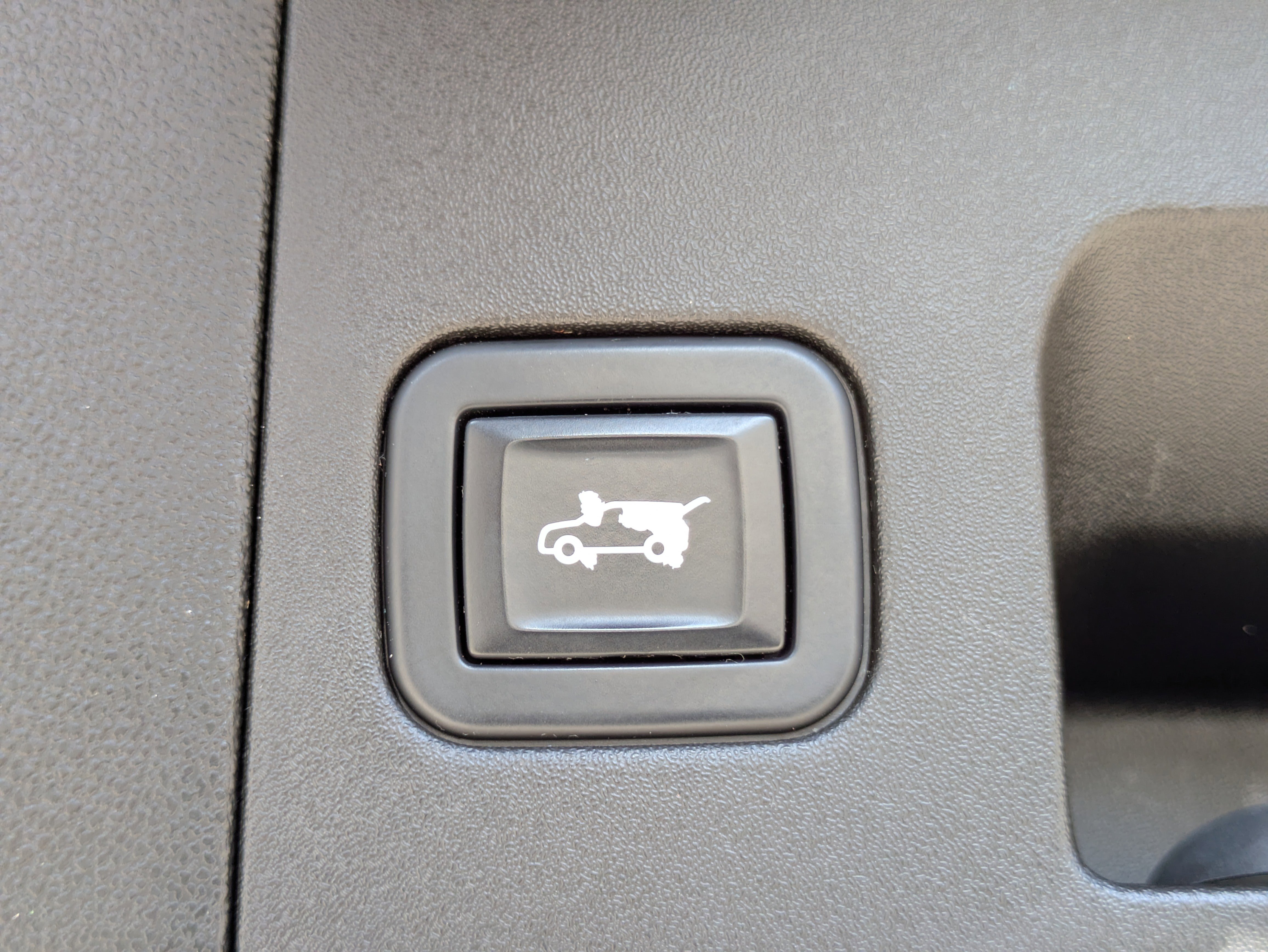 Used 2023 Cadillac XT5 Luxury image 7