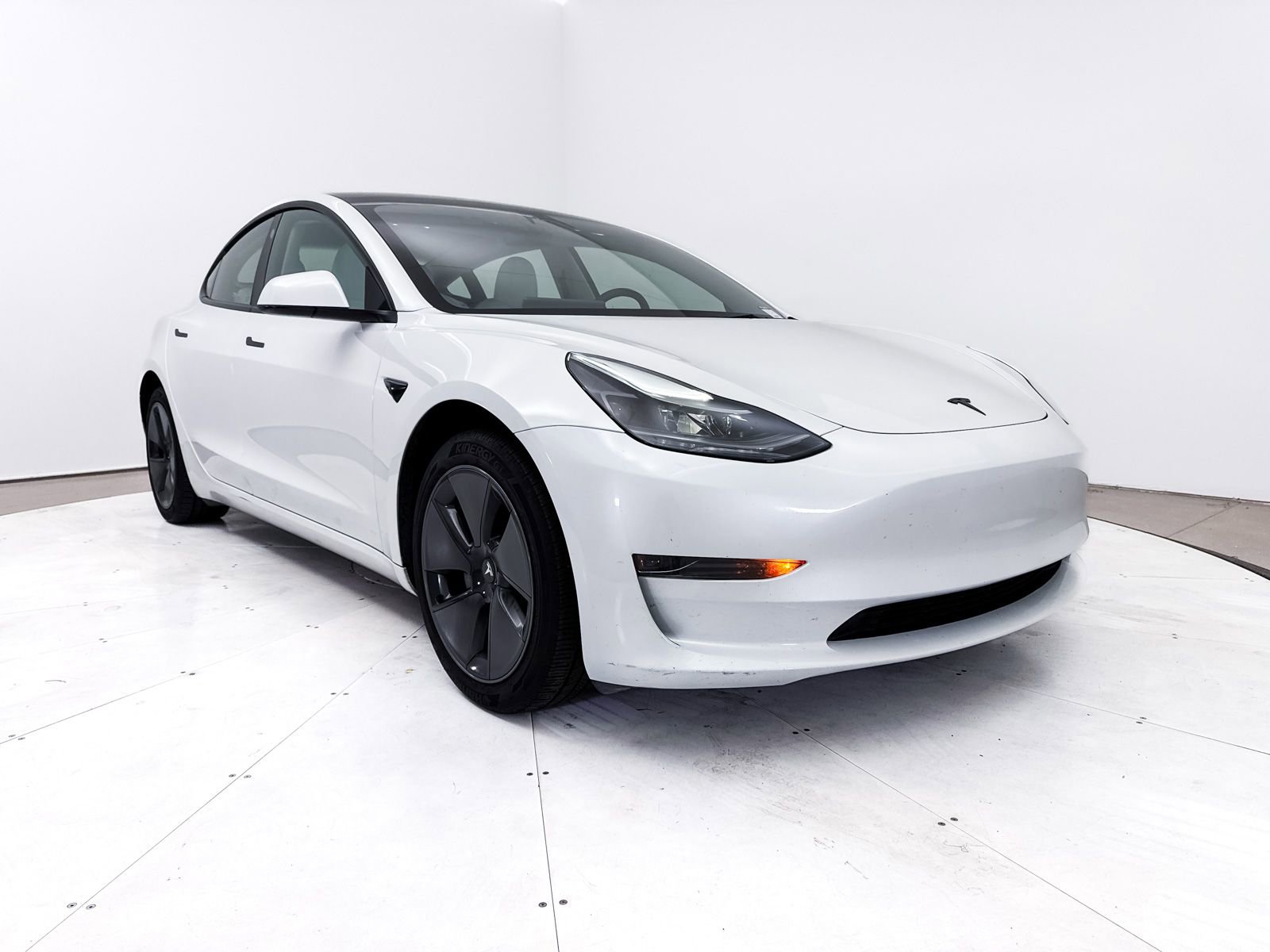 Used 2023 Tesla Model 3 Standard Range RWD image 12