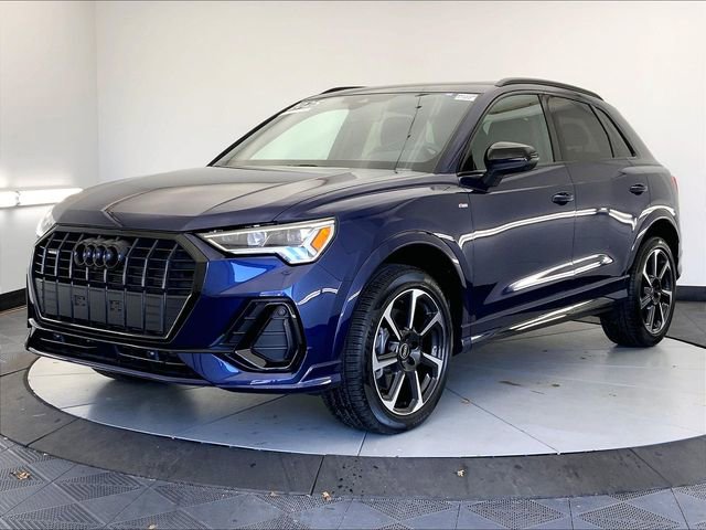 Certified 2025 Audi Q3 2.0T Premium Plus w/ Premium Plus Package image 2