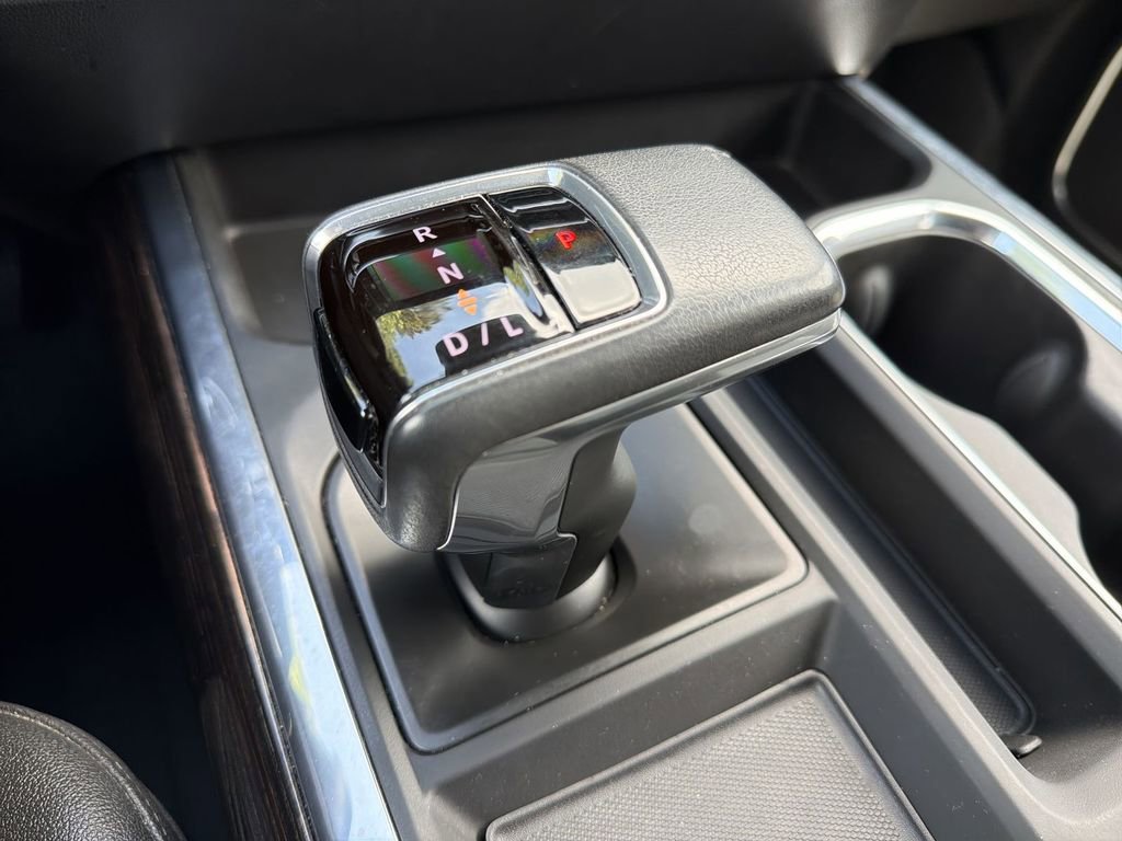 Used 2022 GMC Sierra 1500 Elevation w/ Elevation Premium Package RWD image 16