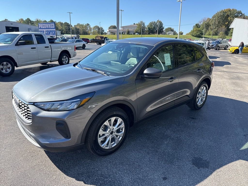 New 2026 Ford Escape Active image 7