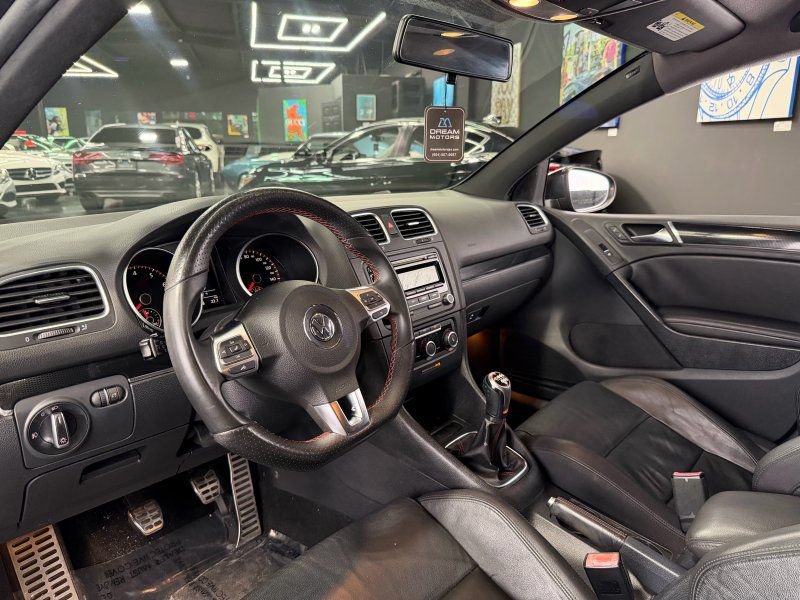 Used 2013 Volkswagen GTI Wolfsburg Edition FWD image 8