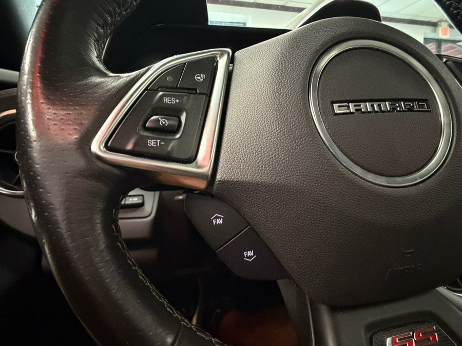 Used 2018 Chevrolet Camaro SS w/ Redline Edition RWD image 62