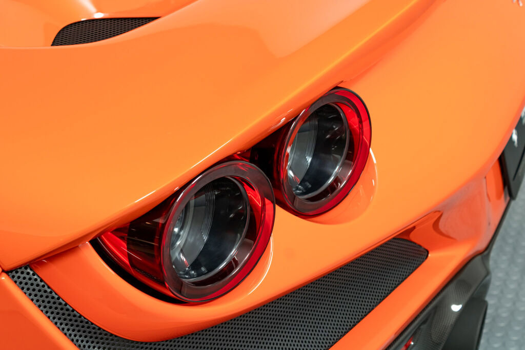Certified 2021 Ferrari F8 Tributo RWD image 22
