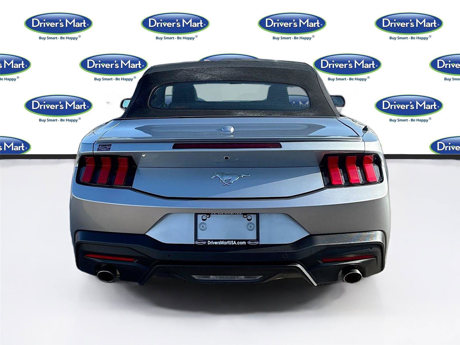 Used 2025 Ford Mustang Premium image 6
