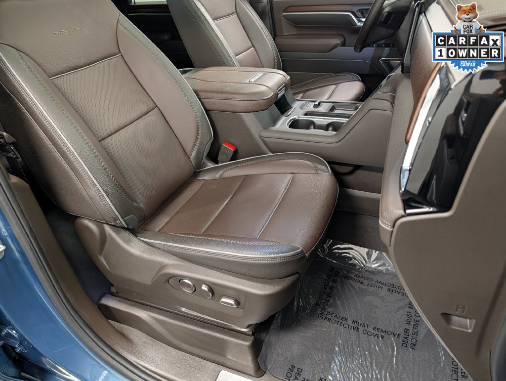Used 2025 GMC Sierra 2500 Denali w/ Denali Reserve Package AWD/4WD image 35