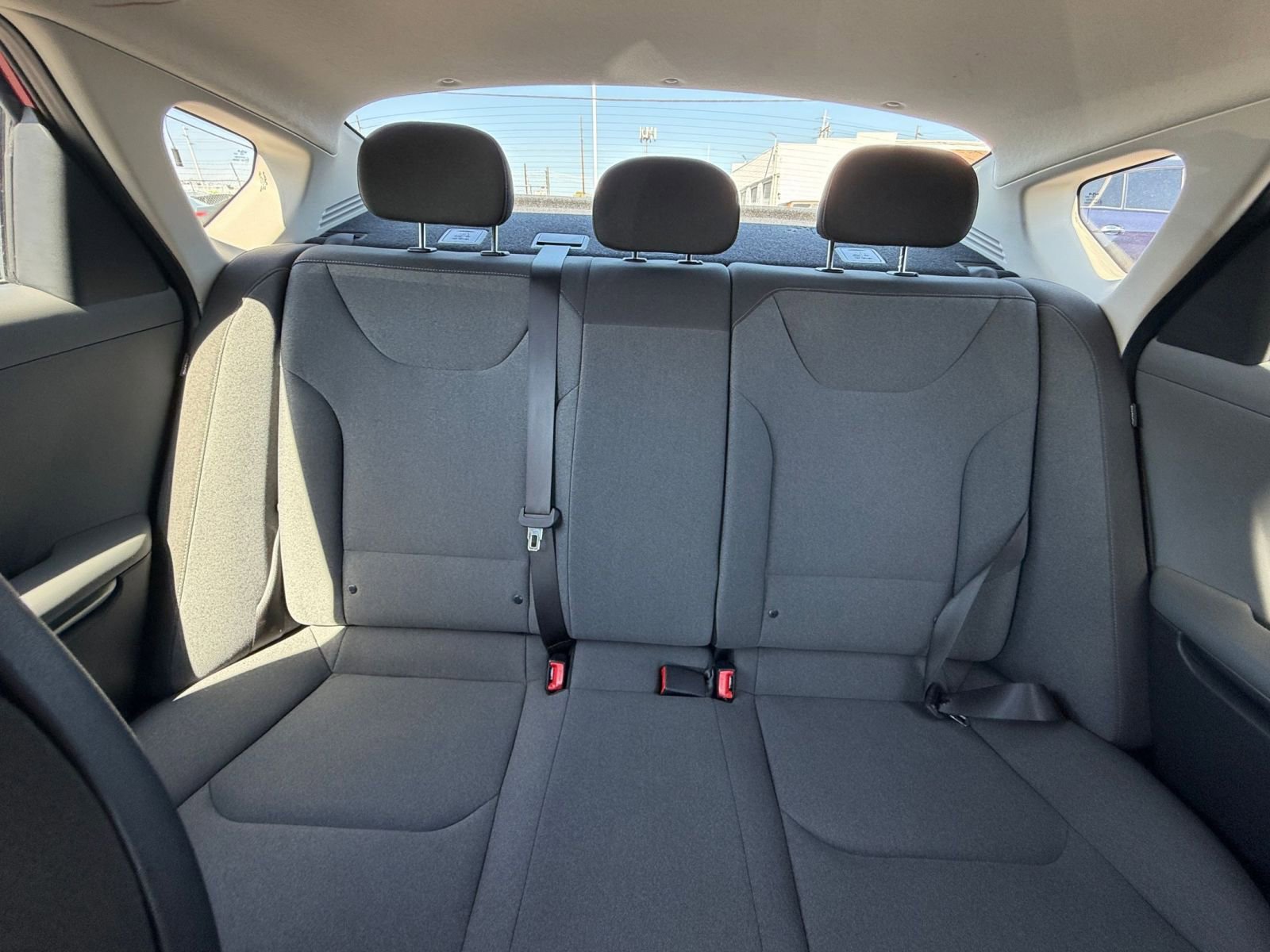 Used 2025 Kia K4 FWD image 37