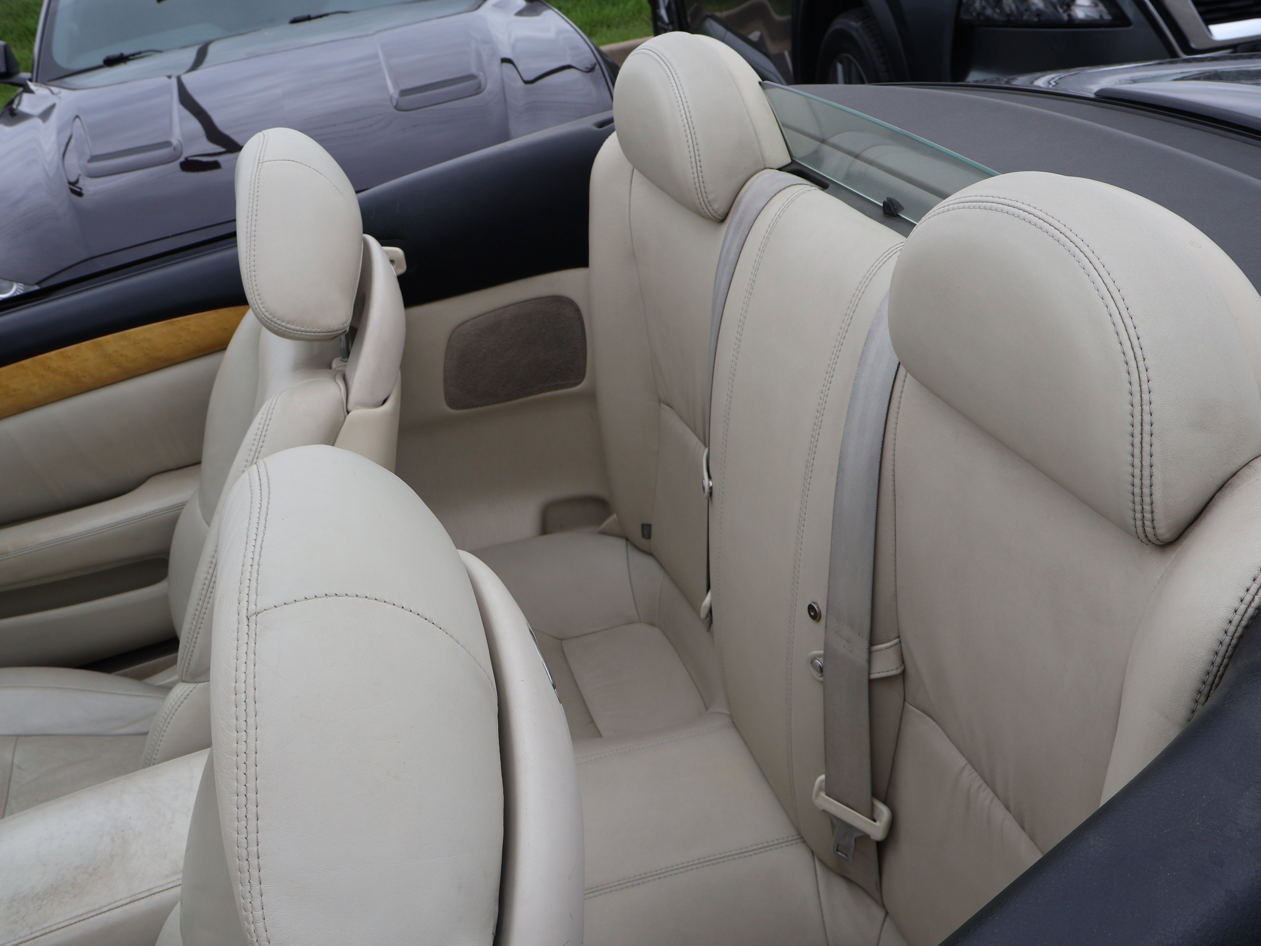 Used 2002 Lexus SC 430 Convertible RWD image 16
